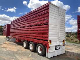 Custom TRI Axle - picture0' - Click to enlarge