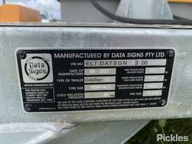 2021 Data Signs C5 - picture0' - Click to enlarge