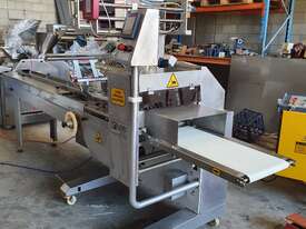 KARATAS Horizontal Flow Wrap Packaging Machine - picture0' - Click to enlarge