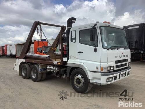 2010 Mitsubishi Fuso FV500