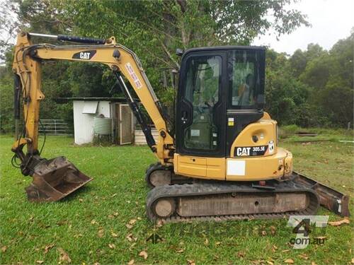 CATERPILLAR 305.5E CR MINI EXCAVATOR