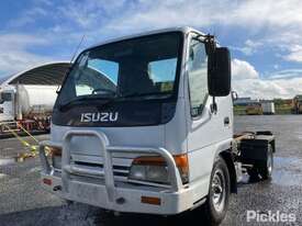 2002 Isuzu NKR - picture0' - Click to enlarge