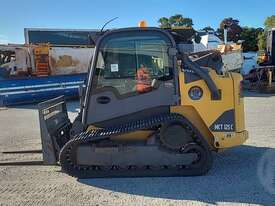 Volvo Skid Steer - picture2' - Click to enlarge