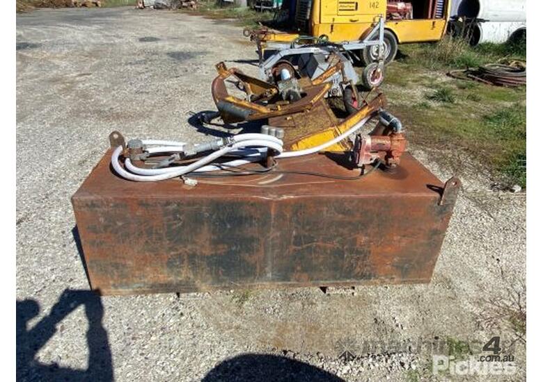 Used Portable Fuel Tank Tuthill 12V Transfer Pump Capacity Unkown