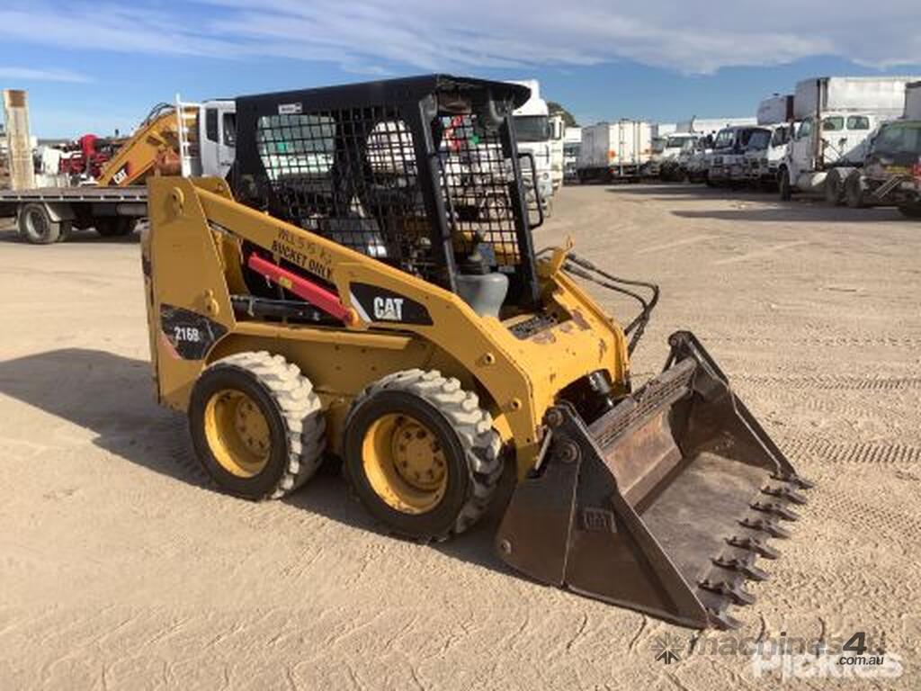 Used Caterpillar 216B 3 Skid Steer Loaders in , - Listed on Machines4u