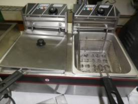 IFM SHC00576 Used Twin Bay Benchtop Fryer - picture0' - Click to enlarge