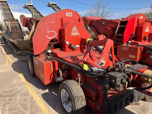 Flory Industries 860 Harvester