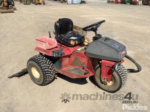 2000 Toro Sand Pro 5020 Sand Bunker Rake