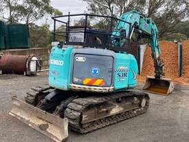 Kobelco SK135SR - picture2' - Click to enlarge