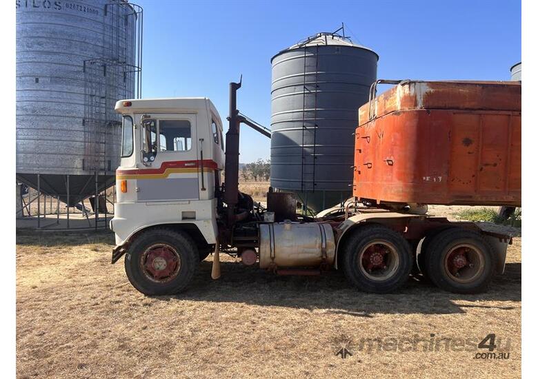 Buy Used 1964 atkinson 1964 ATKINSON PRIME MOVER w BOGIE 25T TRAILER