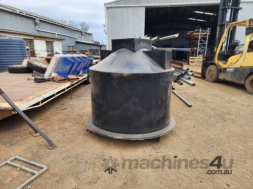 1500 Litre Underground Tank. Black