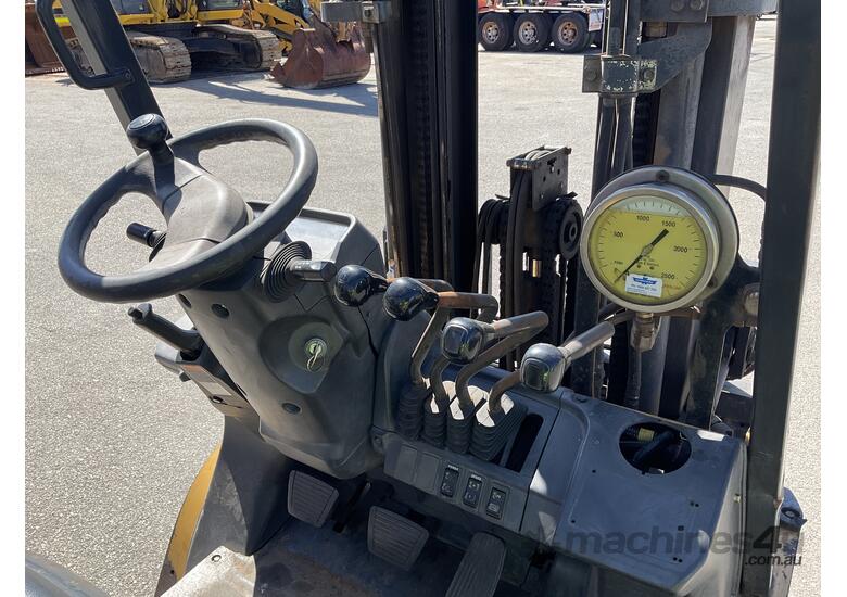 Used Caterpillar Caterpillar GP25NT Forklift LPG Counterbalance ...