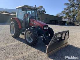 2002 Massey Ferguson 4225 4WD Agricultural Tractor - picture0' - Click to enlarge