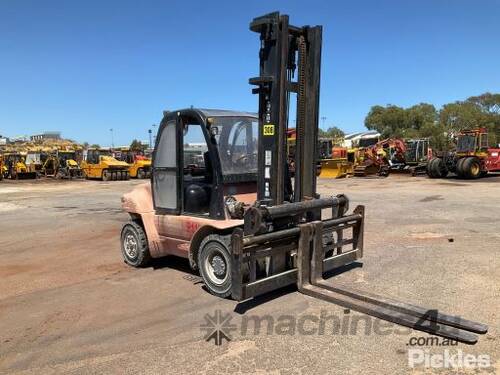 2018 Feeler Forklift Truck