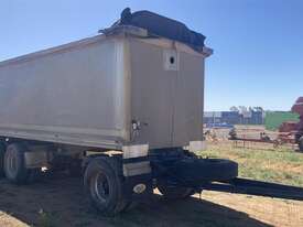 2002 CHRISS TRI AXLE TIPPING DOG TRAILER (P20 499) - picture0' - Click to enlarge