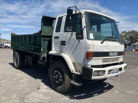 1993 Isuzu FVR900 Tipper - picture0' - Click to enlarge