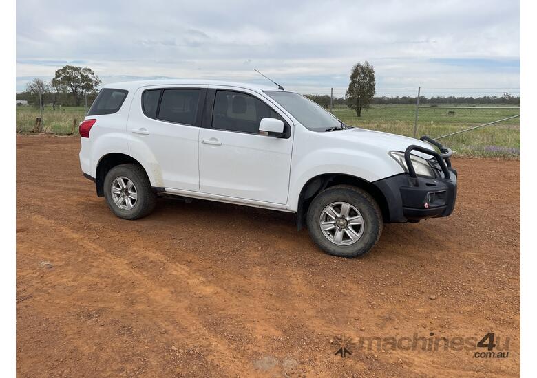 Buy Used 2014 Isuzu 2014 Isuzu MU-X LS-M Wagon in , - Listed on Machines4u