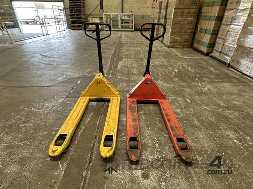 2x Pallet Jack