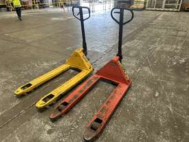 2x Pallet Jack - picture1' - Click to enlarge