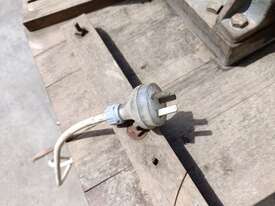 Homemade table drill - picture0' - Click to enlarge