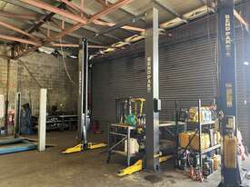 2022 Bendpak XPR10S168 4500kg 2 Post Car Hoist - 3 Phase - picture0' - Click to enlarge