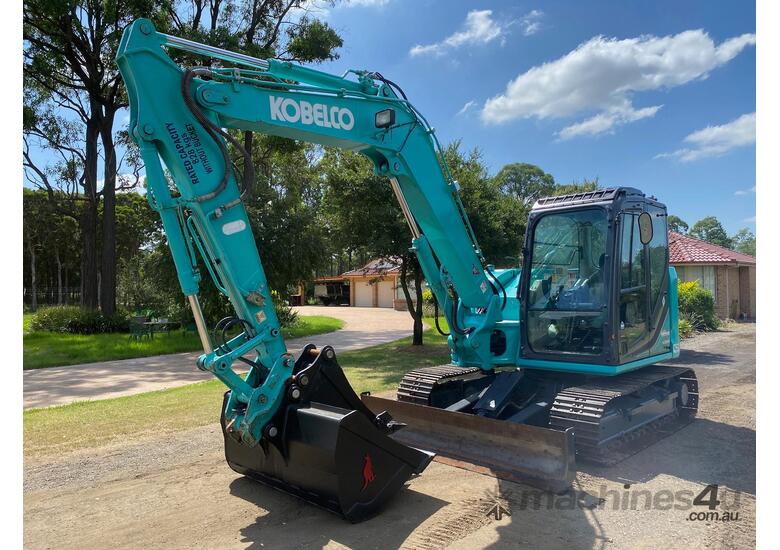 caption Kobelco SK85 Tracked-Excav Excavator