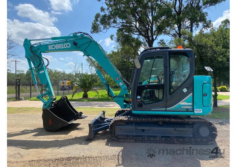 caption Kobelco SK85 Tracked-Excav Excavator