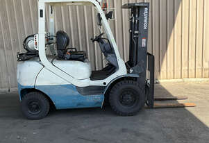 Komatsu   2 Tonne Forklift