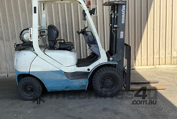 Komatsu   2 Tonne Forklift