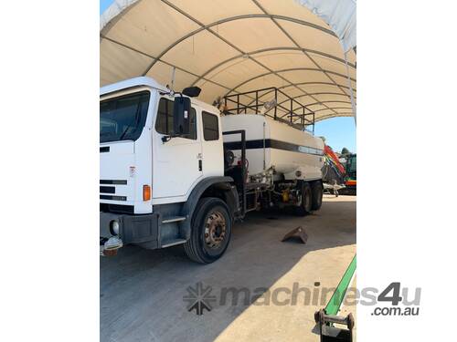 15,000L Iveco Acco Water Truck: Great Condition, Rego Inc!