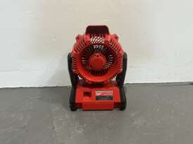 Milwaukee cordless work fan - picture0' - Click to enlarge
