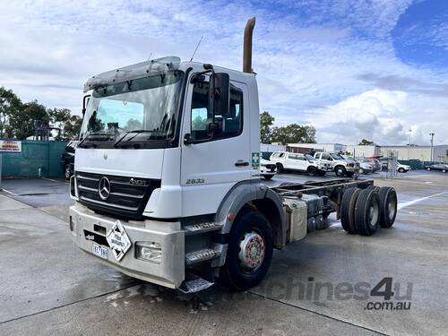 2009 Mercedes Benz SK 2633 6x4 Cab Chassis