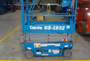 2014 Genie GS1932 - Used Narrow Electric Scissor Lift 2014 Genie GS1932 - Used Narrow Electric Scissor Lift