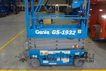 2014 Genie GS1932 -   Narrow Electric Scissor Lift 2014 Genie GS1932 -   Narrow Electric Scissor Lift