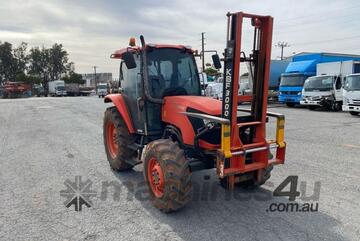 Kubota 2021   M8540 4x4 Tractor