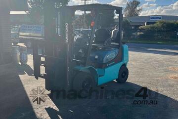 Sumitomo 2.5 Tonne Container Mast Forklift
