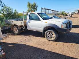 2005 Nissan Navara DX Diesel (Non Mobile) - picture2' - Click to enlarge