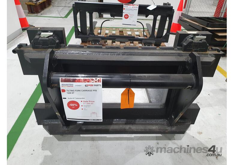 caption Manitou 6T Tilting fork carriage