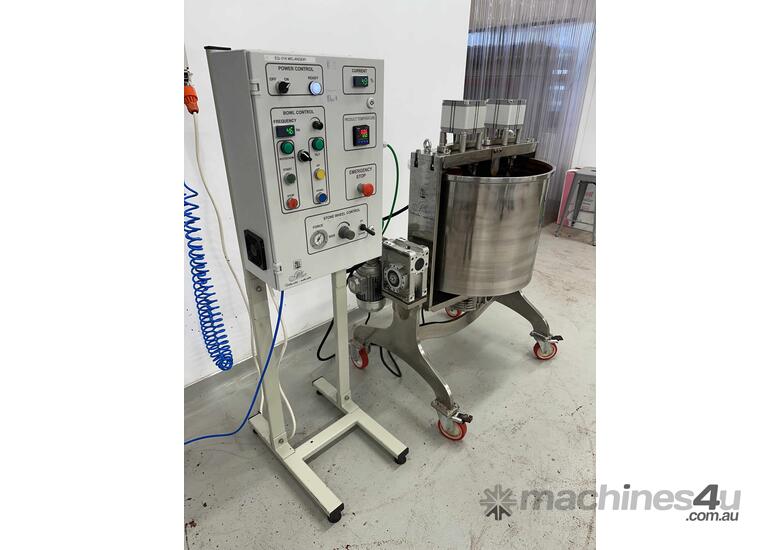 Mélanger (Stone Grinder) for chocolate, nuts etc. - 80kg capacity