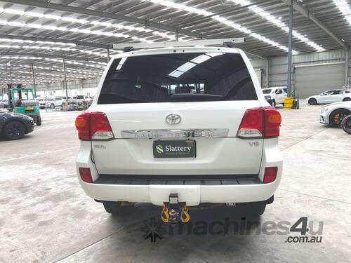 2014 Toyota Landcruiser GXL V8 T/Diesel