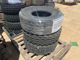 Pallet of Tyres Unused Harvest MAW-203 14PR - picture0' - Click to enlarge