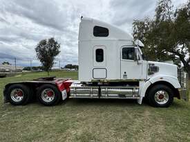 Freightliner Coronado SD FLX 70th Anniversary 6x4 Prime Mover.  - picture1' - Click to enlarge