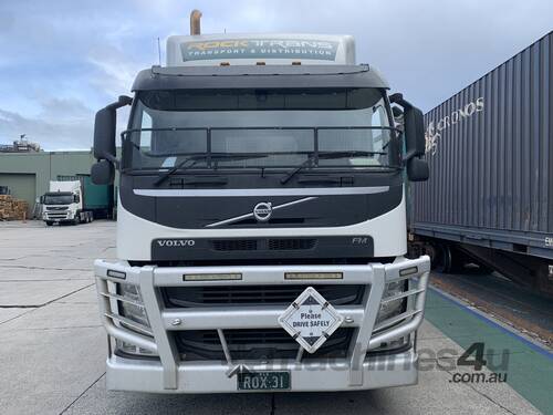 caption 2016 Volvo FM13 FM13A64T 6x4 Prime Mover