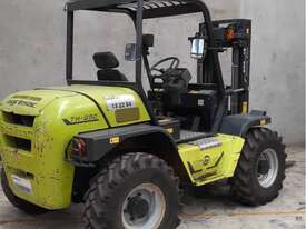 AGRIA TH250  Rough Terrain forklift - picture1' - Click to enlarge