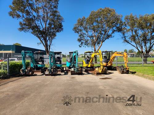 Kobelco SK35SR-6 Excavator