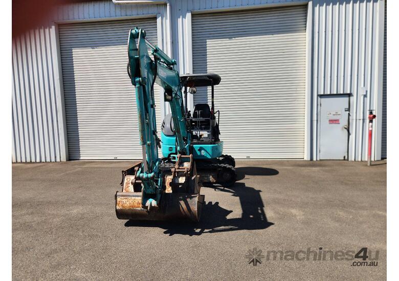 Kobelco SK35SR-6 Excavator