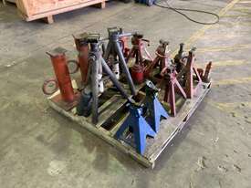 Assorted Jacks & Stands - picture1' - Click to enlarge