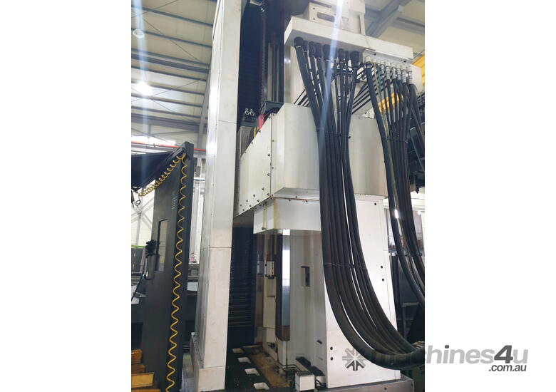 caption 2016 Hyundai Wia KBN-135CL CNC Horizontal Borer