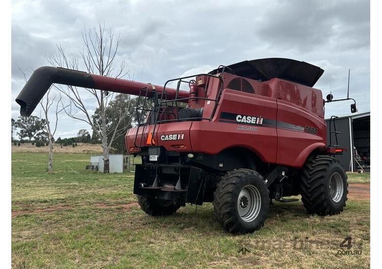 2009 CASE IH 7088 