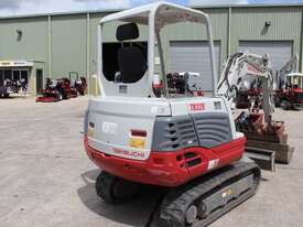 Takeuchi TB228 Mini Excavator - picture2' - Click to enlarge